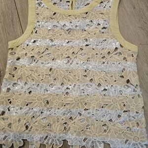Floral Lace Sleeveless Top in Yellow and White
